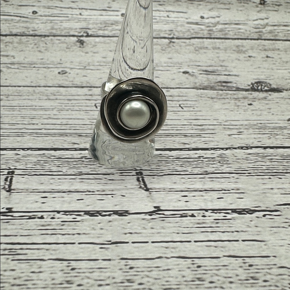 Silpada Silver Ring with White Pearl